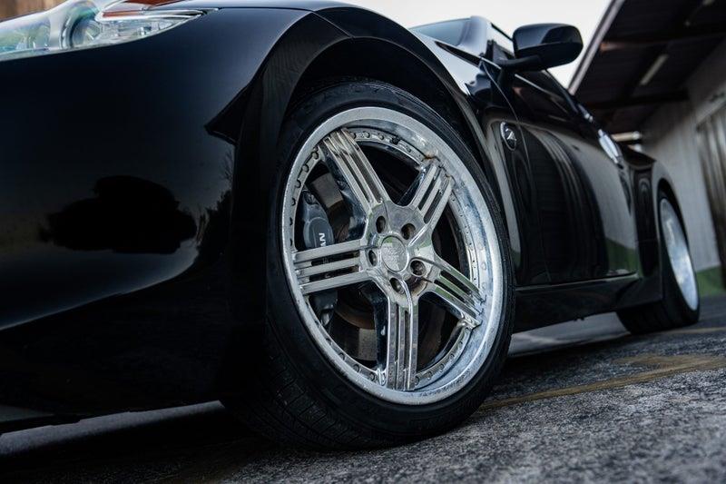 2009 Nissan Fairlady