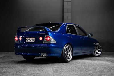 1999 Toyota Altezza - Thumbnail