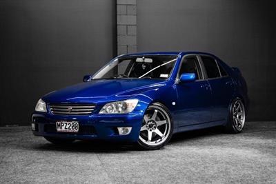 1999 Toyota Altezza - Thumbnail