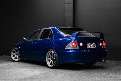 1999 Toyota Altezza - Thumbnail