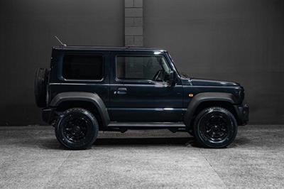 2023 Suzuki Jimny - Thumbnail