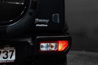 2023 Suzuki Jimny - Thumbnail