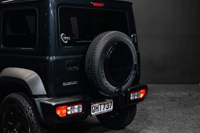 2023 Suzuki Jimny - Thumbnail