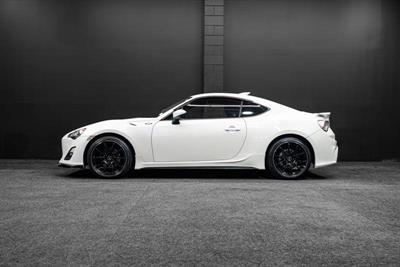 2014 Toyota 86 - Thumbnail