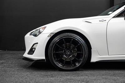2014 Toyota 86 - Thumbnail