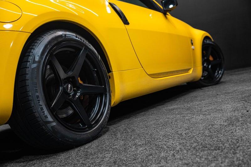 2005 Nissan Fairlady