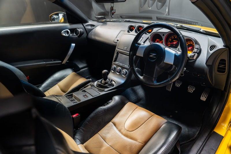 2005 Nissan Fairlady
