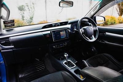 2017 Toyota Hilux - Thumbnail