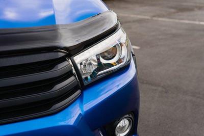 2017 Toyota Hilux - Thumbnail