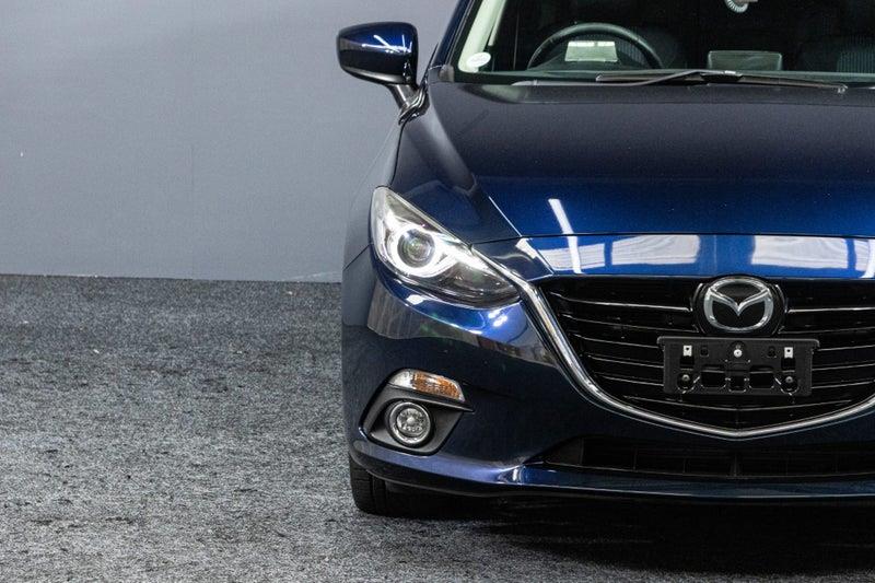2015 Mazda Axela
