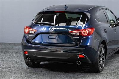 2015 Mazda Axela - Thumbnail