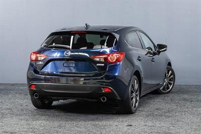 2015 Mazda Axela - Thumbnail