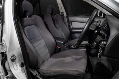 1998 Nissan Skyline - Thumbnail