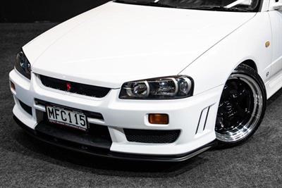 1998 Nissan Skyline - Thumbnail