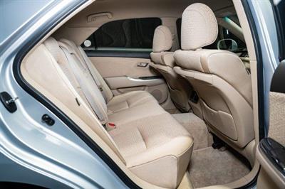 2011 Toyota Crown - Thumbnail