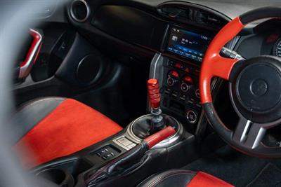 2012 Toyota 86 - Thumbnail