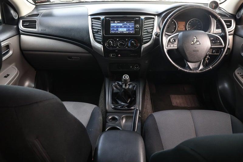 2016 Mitsubishi Triton