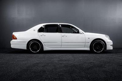 2003 Toyota Celsior - Thumbnail