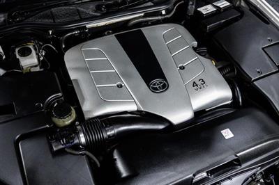 2003 Toyota Celsior - Thumbnail