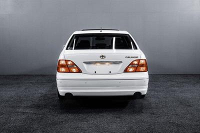 2003 Toyota Celsior - Thumbnail