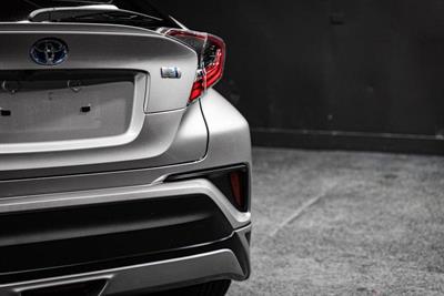 2018 Toyota C-HR - Thumbnail