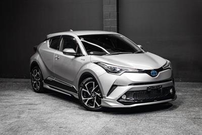 2018 Toyota C-HR - Thumbnail