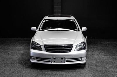 2005 Toyota Crown - Thumbnail