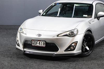 2013 Toyota 86 - Thumbnail