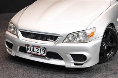 1998 Toyota Altezza - Thumbnail