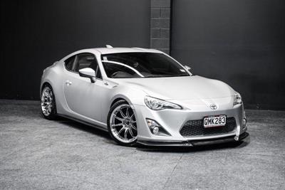 2012 Toyota 86 - Thumbnail