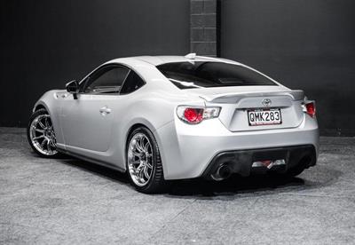 2012 Toyota 86 - Thumbnail