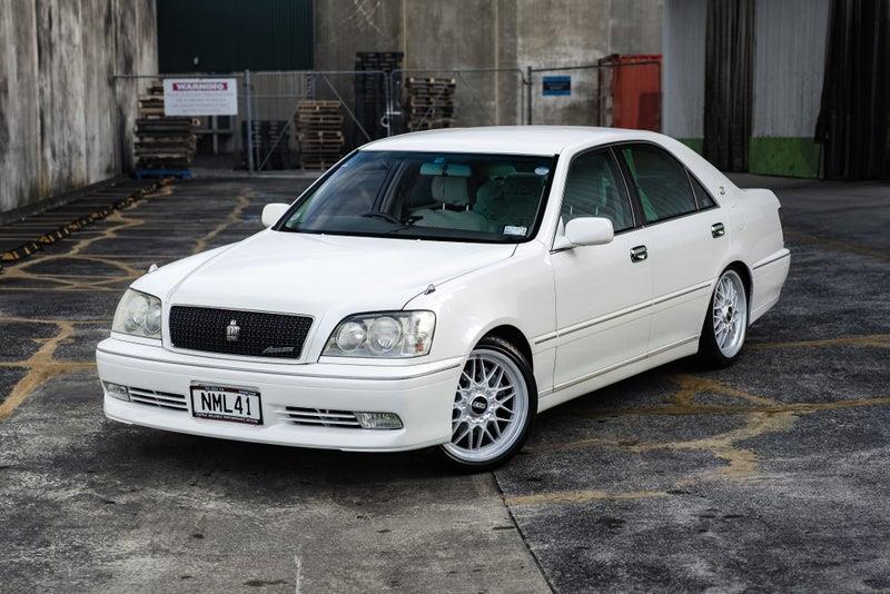 2000 Toyota Crown