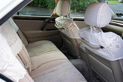 2000 Toyota Crown - Thumbnail