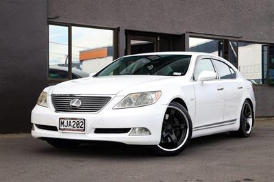2007 Lexus LS 460 - Thumbnail
