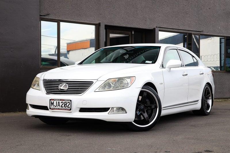2007 Lexus LS 460