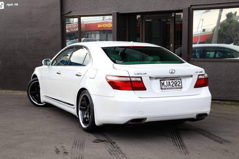 2007 Lexus LS 460