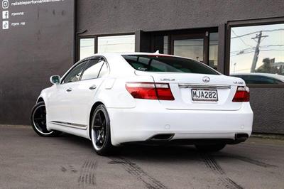 2007 Lexus LS 460 - Thumbnail