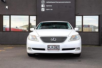 2007 Lexus LS 460 - Thumbnail