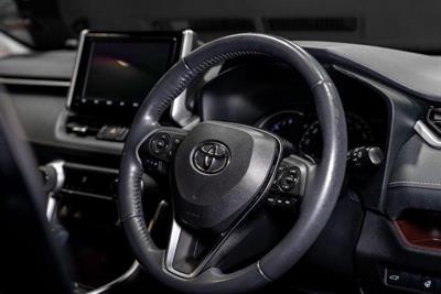 2019 Toyota RAV4 - Thumbnail