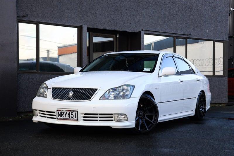 2005 Toyota Crown