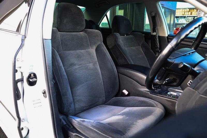 2005 Toyota Crown