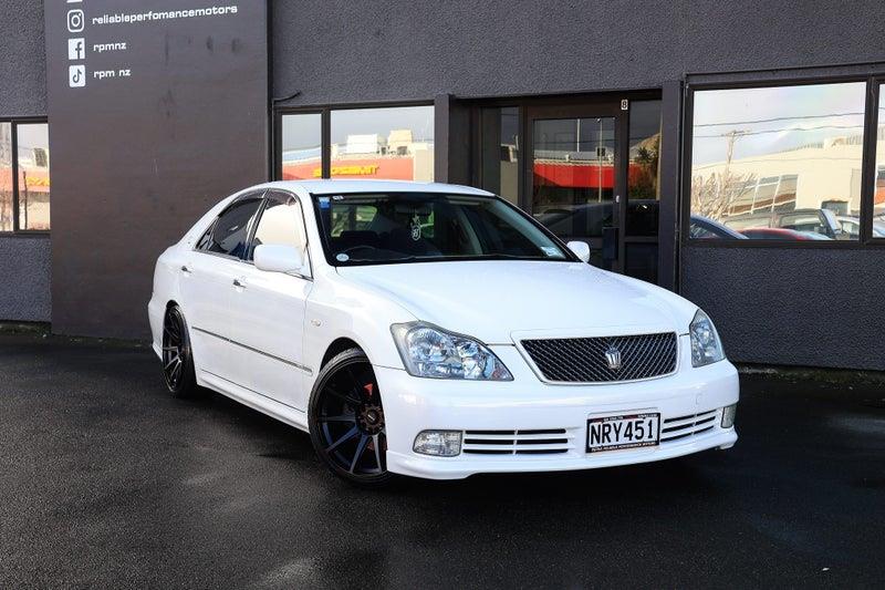 2005 Toyota Crown