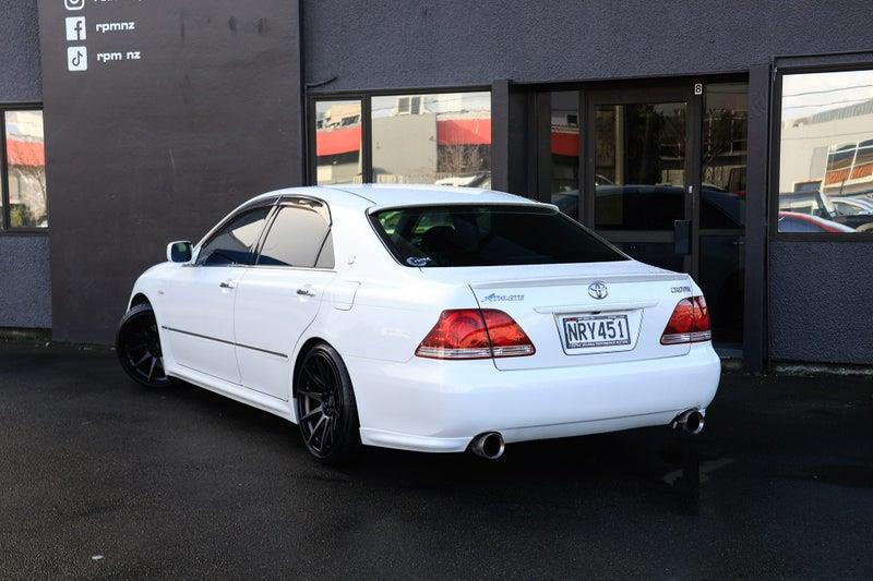2005 Toyota Crown