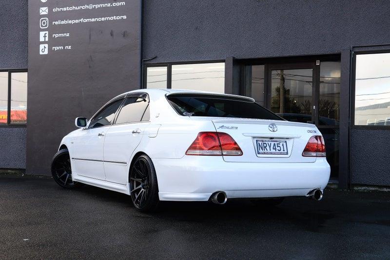 2005 Toyota Crown