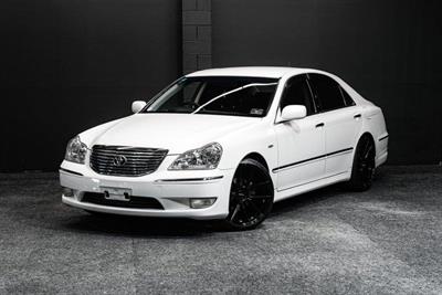 2004 Toyota Crown