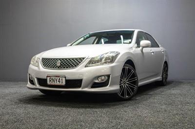 2008 Toyota Crown - Thumbnail