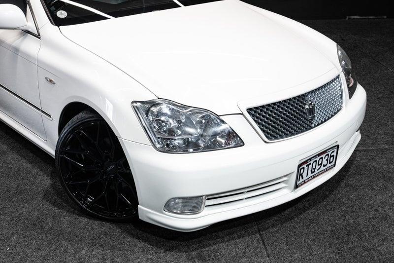 2004 Toyota Crown