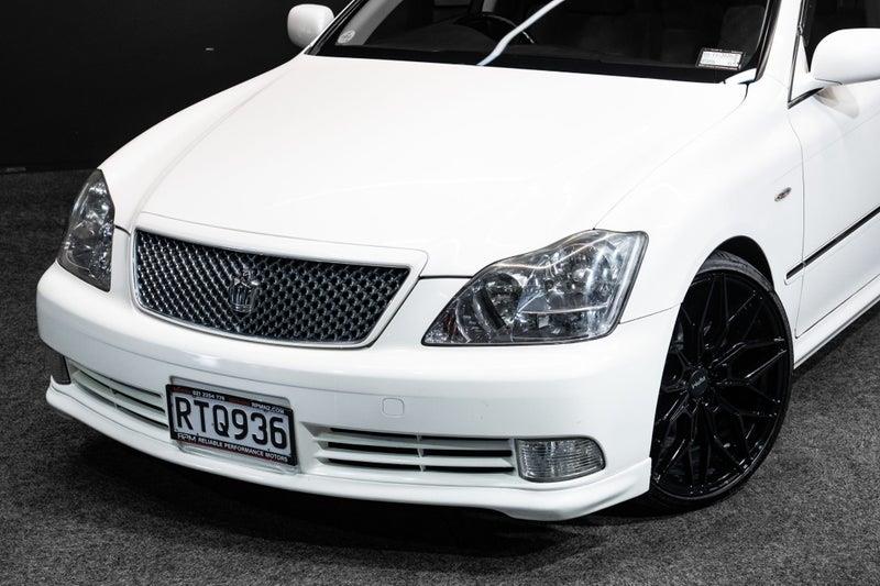 2004 Toyota Crown
