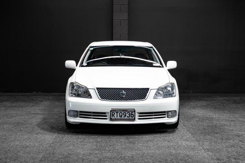 2004 Toyota Crown