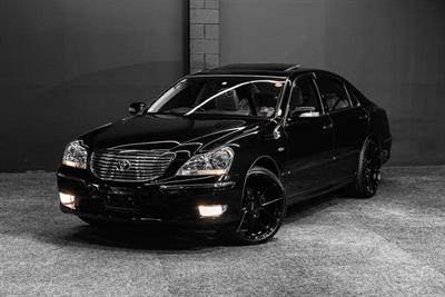 2004 Toyota Crown - Thumbnail